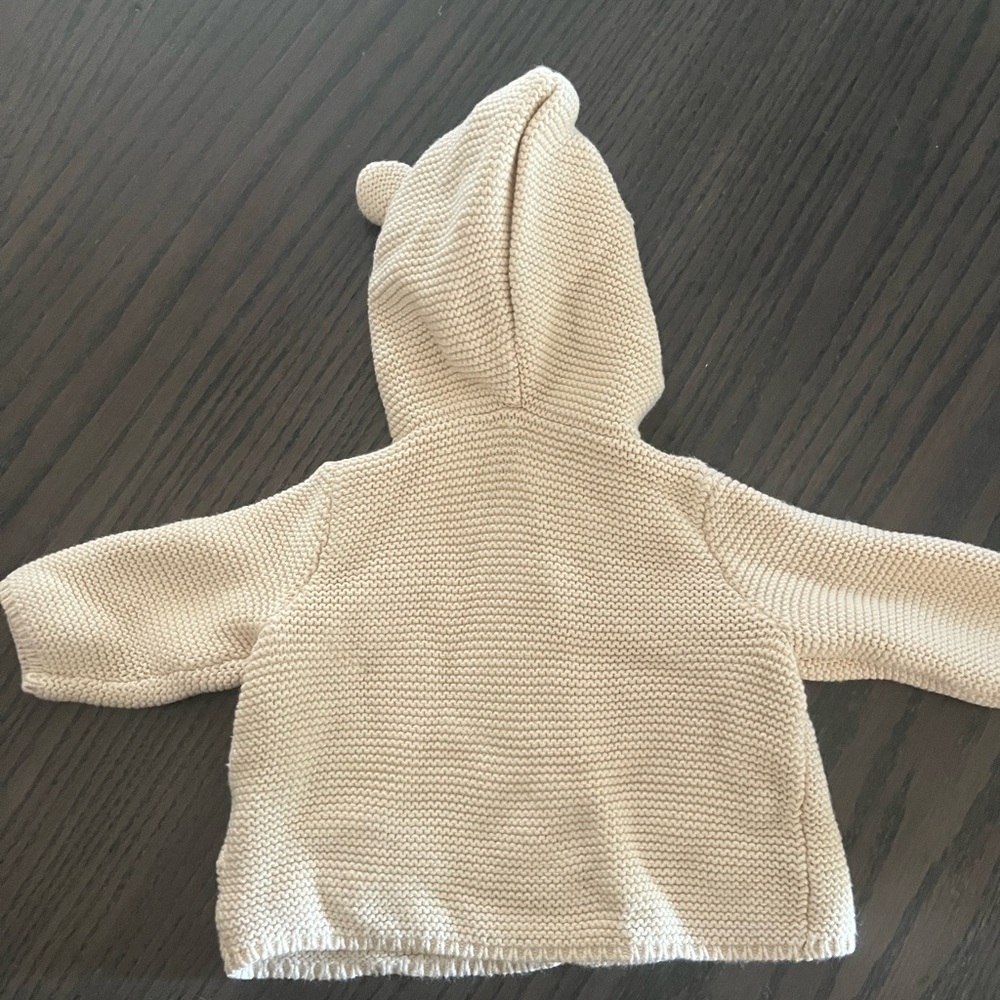 GAP Baby Cream Knit Sweater - Picture 2 of 4